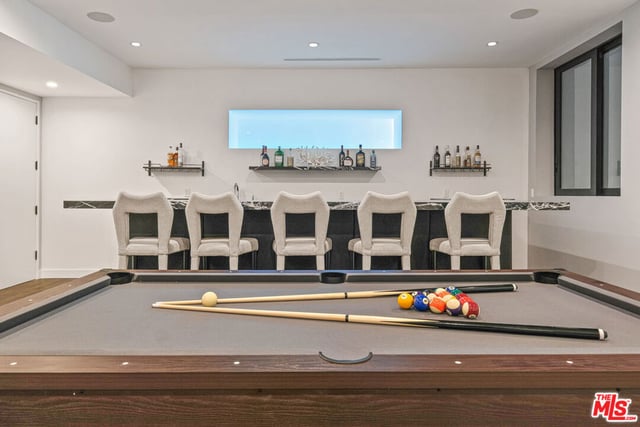 810 N Orlando Avenue, Los Angeles, CA 90069 — photo 20 of 33