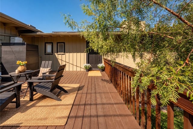 13201 Cheltenham, Sherman Oaks, CA 91423 — photo 2 of 43