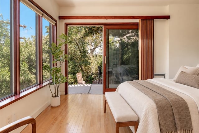 13201 Cheltenham, Sherman Oaks, CA 91423 — photo 22 of 43