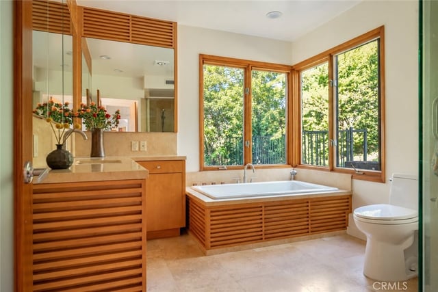 13201 Cheltenham, Sherman Oaks, CA 91423 — photo 25 of 43