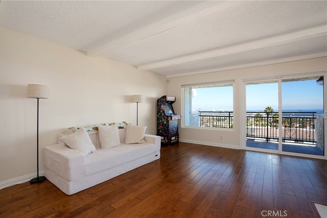 765 W 26th Street 308, San Pedro, CA 90731 — photo 2 of 24