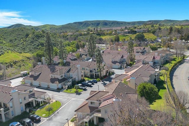 455 Kennerick Lane, Simi Valley, CA 93065 — photo 39 of 42