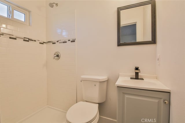 1433 W 96th, Los Angeles, CA 90047 — photo 19 of 38