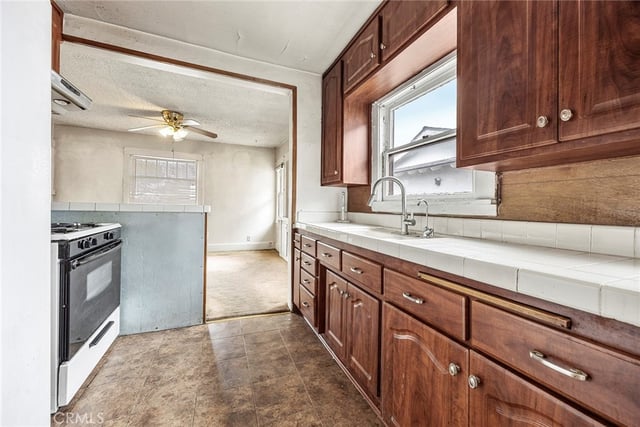 5304 Lime Ave, Long Beach, CA 90805 — photo 12 of 24