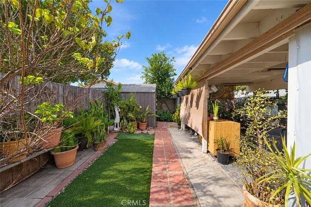 13117 Avonlea, Norwalk, CA 90650 — photo 47 of 61