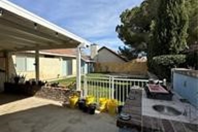 37510 Conifer, Palmdale, CA 93550 — photo 6 of 7