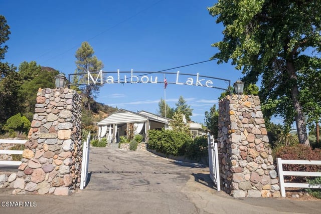 2315 Terrace Lane, Agoura Hills, CA 91301 — photo 49 of 53