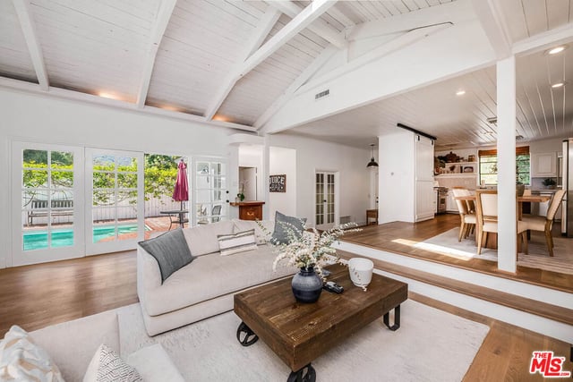 9828 Easton Drive, Beverly Hills, CA 90210 — photo 8 of 34