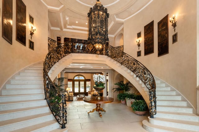 10 Beverly Ridge Terrace, Beverly Hills, CA 90210 — photo 4 of 35