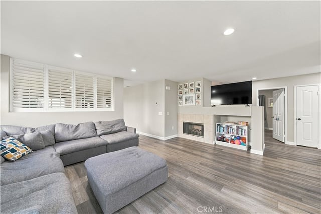 28228 Alton, Castaic, CA 91384 — photo 11 of 34