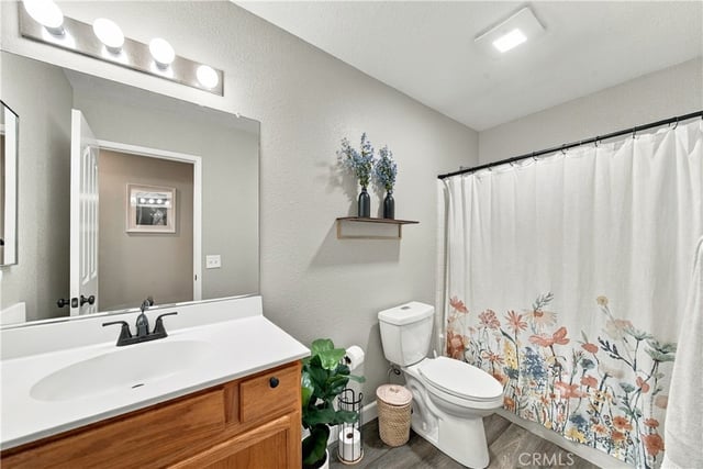 28228 Alton, Castaic, CA 91384 — photo 24 of 34