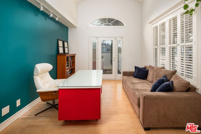 8426 Flight Avenue, Los Angeles, CA 90045 — photo 11 of 29