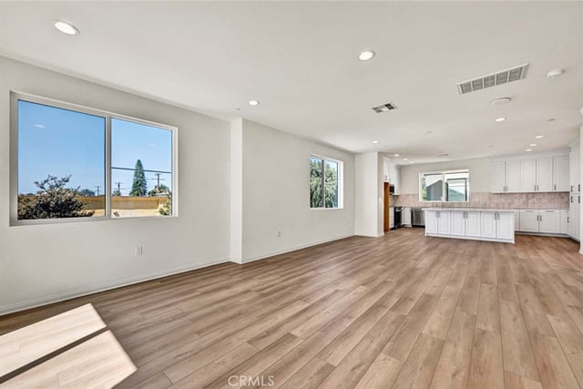 5804 Linden Avenue 1, Long Beach, CA 90805 — photo 12 of 36