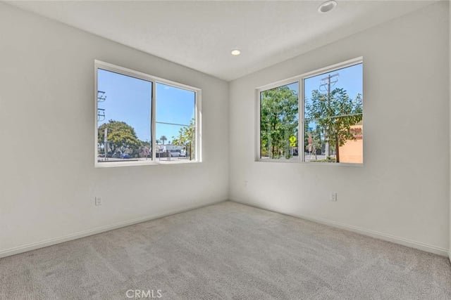 5804 Linden Avenue 1, Long Beach, CA 90805 — photo 4 of 36