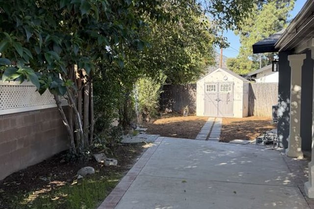 10419 Vassar Avenue, Chatsworth, CA 91311 — photo 21 of 35