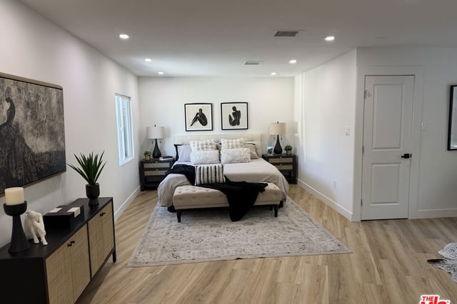 10419 Vassar Avenue, Chatsworth, CA 91311 — photo 29 of 35