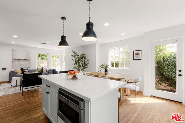 717 N Valley Street, Burbank, CA 91505 — photo 17 of 38
