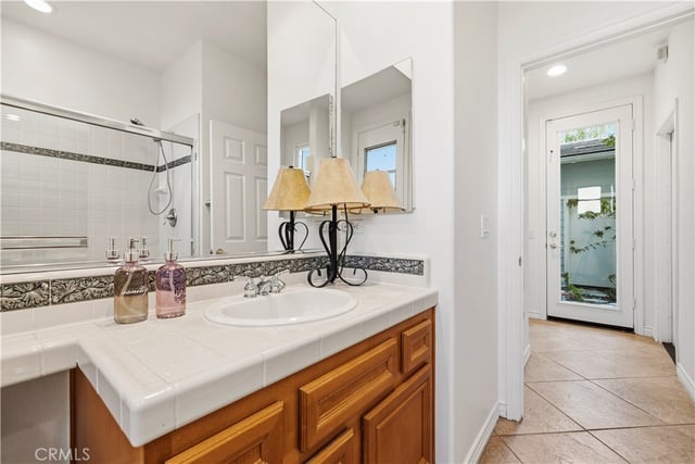25501 Magnolia Lane, Stevenson Ranch, CA 91381 — photo 23 of 40