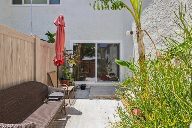 10161 Larwin Avenue 3, Chatsworth, CA 91311 — photo 40 of 46