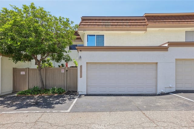 10161 Larwin Avenue 3, Chatsworth, CA 91311 — photo 42 of 46