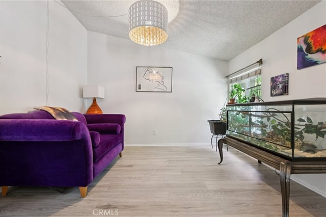 10161 Larwin Avenue 3, Chatsworth, CA 91311 — photo 8 of 46