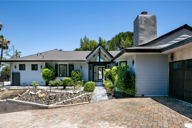 17030 Countess, Encino, CA 91436 — photo 2 of 54