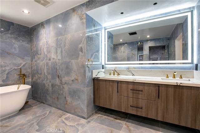 17030 Countess, Encino, CA 91436 — photo 40 of 54