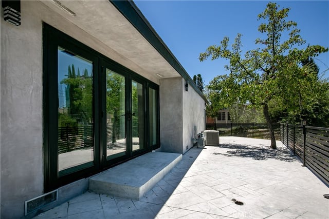 17030 Countess, Encino, CA 91436 — photo 51 of 54