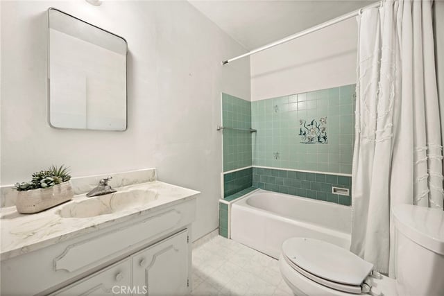 22022 S Mchelen, Long Beach, CA 90810 — photo 13 of 25