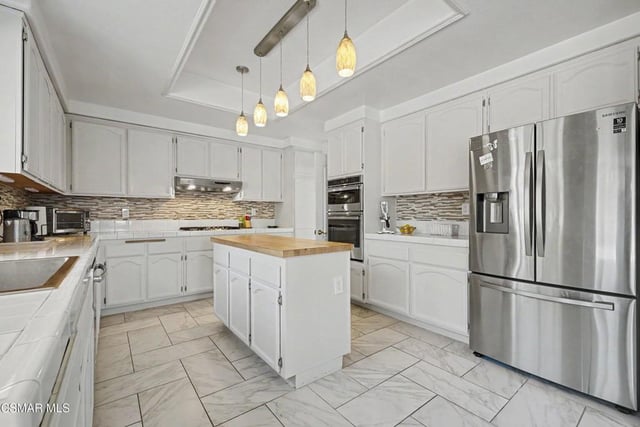 15707 Swift Place, Moorpark, CA 93021 — photo 14 of 39