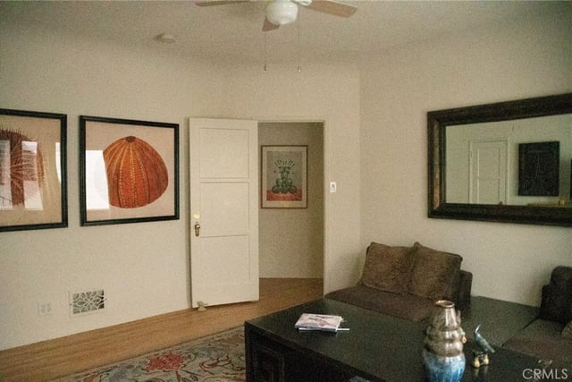 1054 S Corning, Los Angeles, CA 90035 — photo 4 of 24