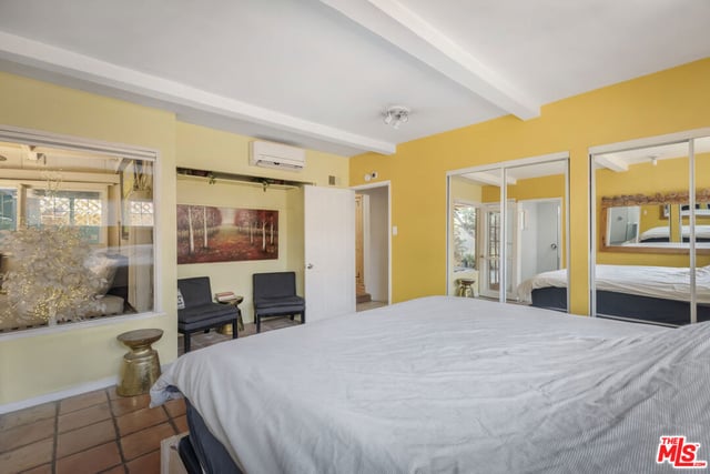 6033 Fulcher Avenue, Los Angeles, CA 91606 — photo 15 of 37