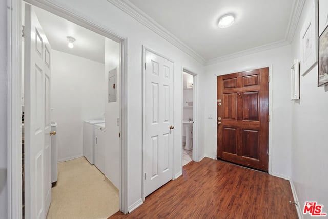 2325 20th Street 3, Santa Monica, CA 90405 — photo 2 of 13