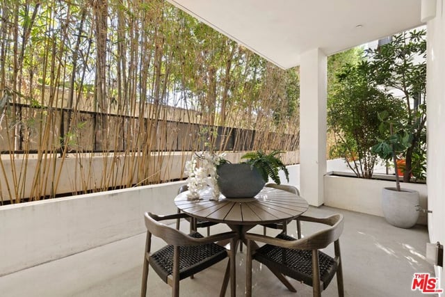 616 N Croft Avenue 2, West Hollywood, CA 90048 — photo 19 of 21