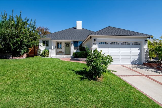 2826 N Keystone, Burbank, CA 91504 — photo 2 of 32