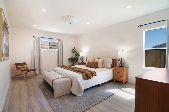2826 N Keystone, Burbank, CA 91504 — photo 21 of 32