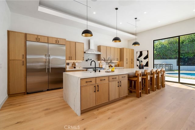 5631 Wilhelmina Avenue, Woodland Hills, CA 91367 — photo 10 of 46