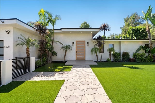5631 Wilhelmina Avenue, Woodland Hills, CA 91367 — photo 3 of 46