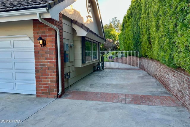 2777 Los Pinos Circle, Camarillo, CA 93012 — photo 37 of 40