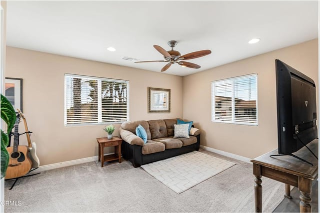 744 Calle Punta, Thousand Oaks, CA 91360 — photo 14 of 40