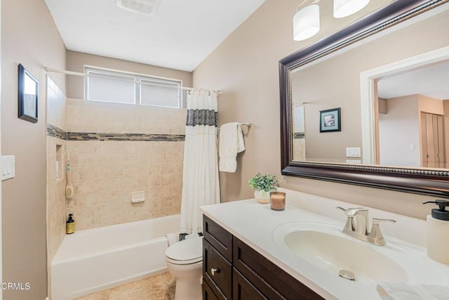 744 Calle Punta, Thousand Oaks, CA 91360 — photo 23 of 40