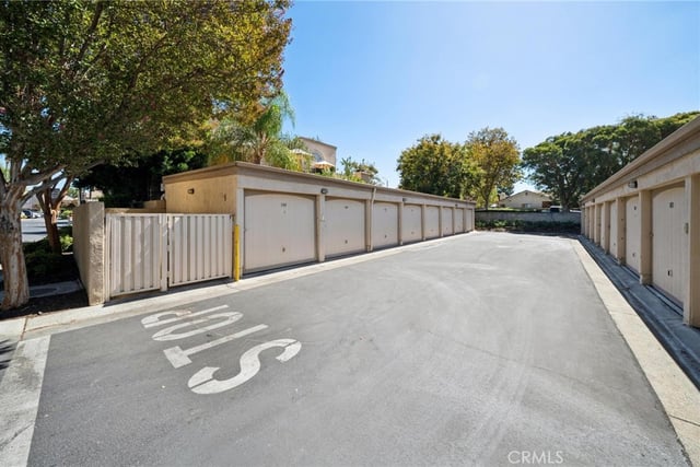 23715 Del Monte Drive 201, Valencia, CA 91355 — photo 27 of 35