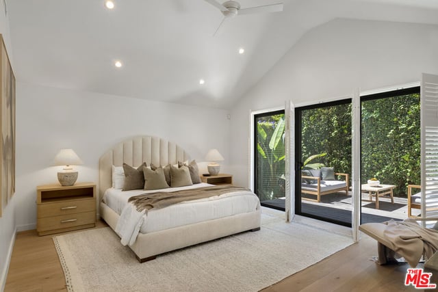 521 Loring Avenue, Los Angeles, CA 90024 — photo 17 of 38