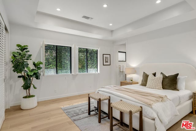 521 Loring Avenue, Los Angeles, CA 90024 — photo 24 of 38