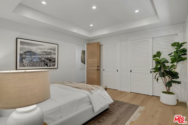 521 Loring Avenue, Los Angeles, CA 90024 — photo 30 of 38