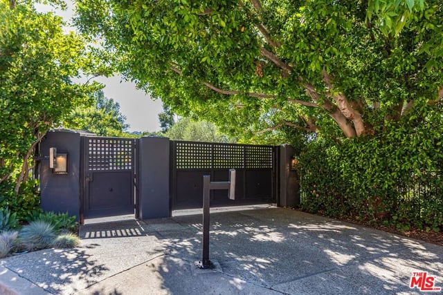 3101 Fryman Road, Studio City, CA 91604 — photo 2 of 28