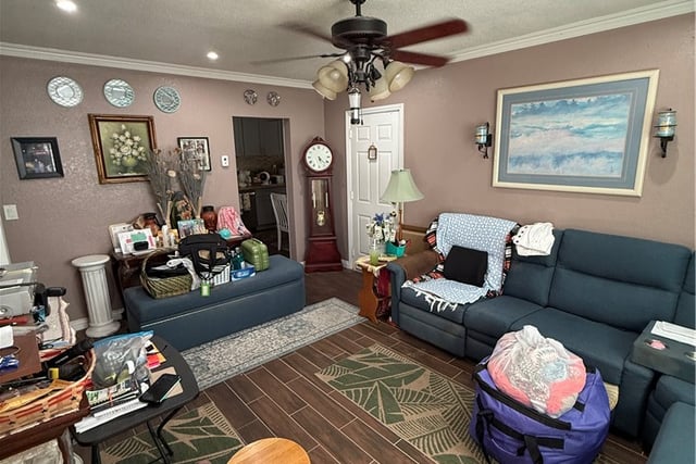 11053 Belfair, Norwalk, CA 90650 — photo 7 of 8