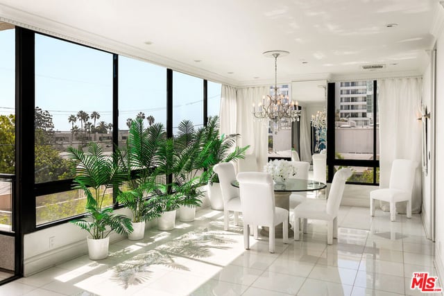10350 Wilshire Boulevard 404, Los Angeles, CA 90024 — photo 10 of 24