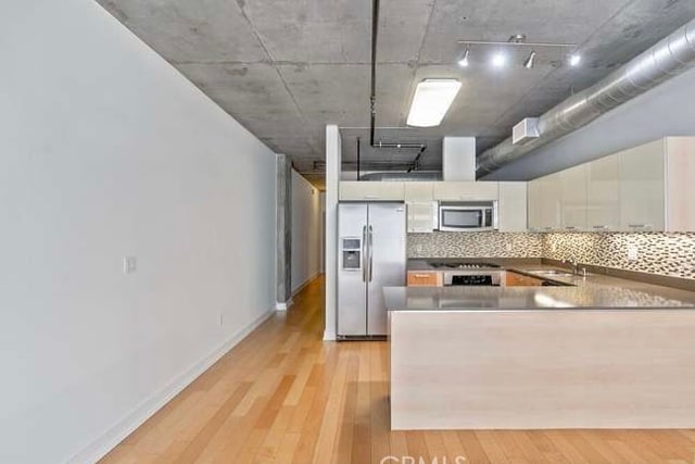 645 W 9th Street 436, Los Angeles, CA 90015 — photo 7 of 16