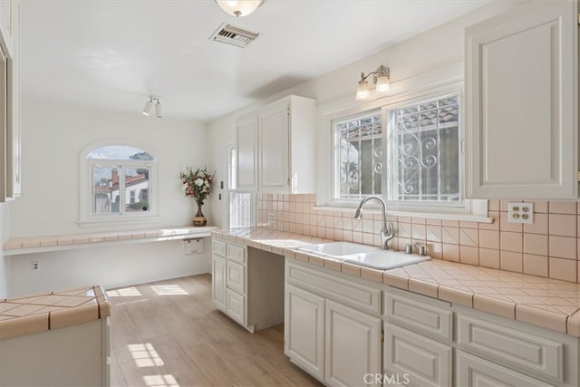1922 W 84th, Los Angeles, CA 90047 — photo 7 of 22